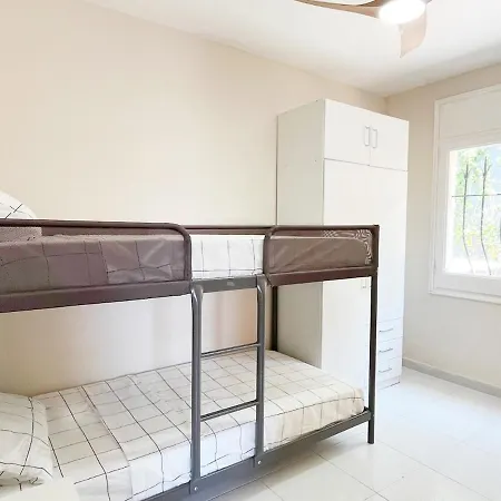 Privada Con Piscina, Vistas Al Mar Y Montana En Βίλα