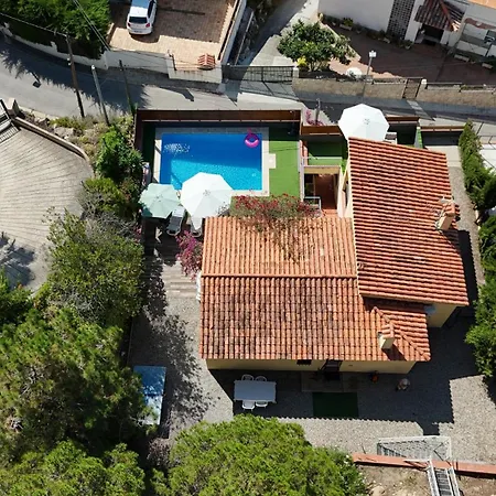 Βίλα Privada Con Piscina, Vistas Al Mar Y Montana En *